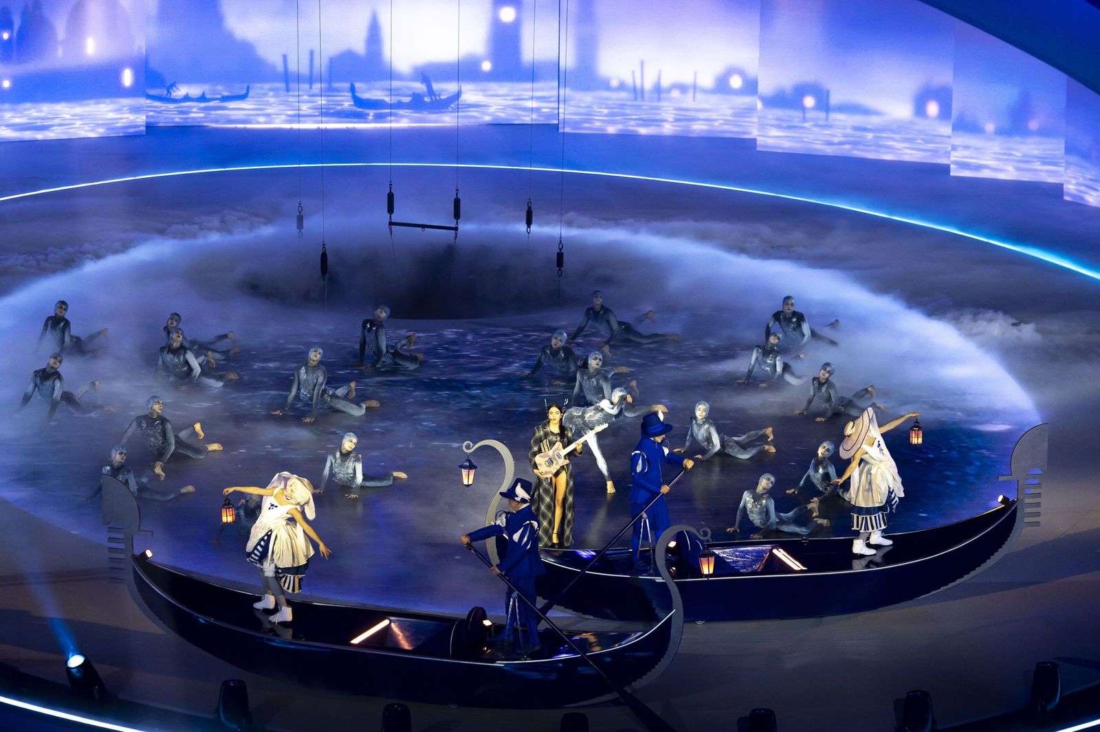 Las mejores fotos de los Juegos Olímpicos de invierno Milán Cortina d'Ampezzo 2026 | Ceremonia de clausura y jornada 17 y última