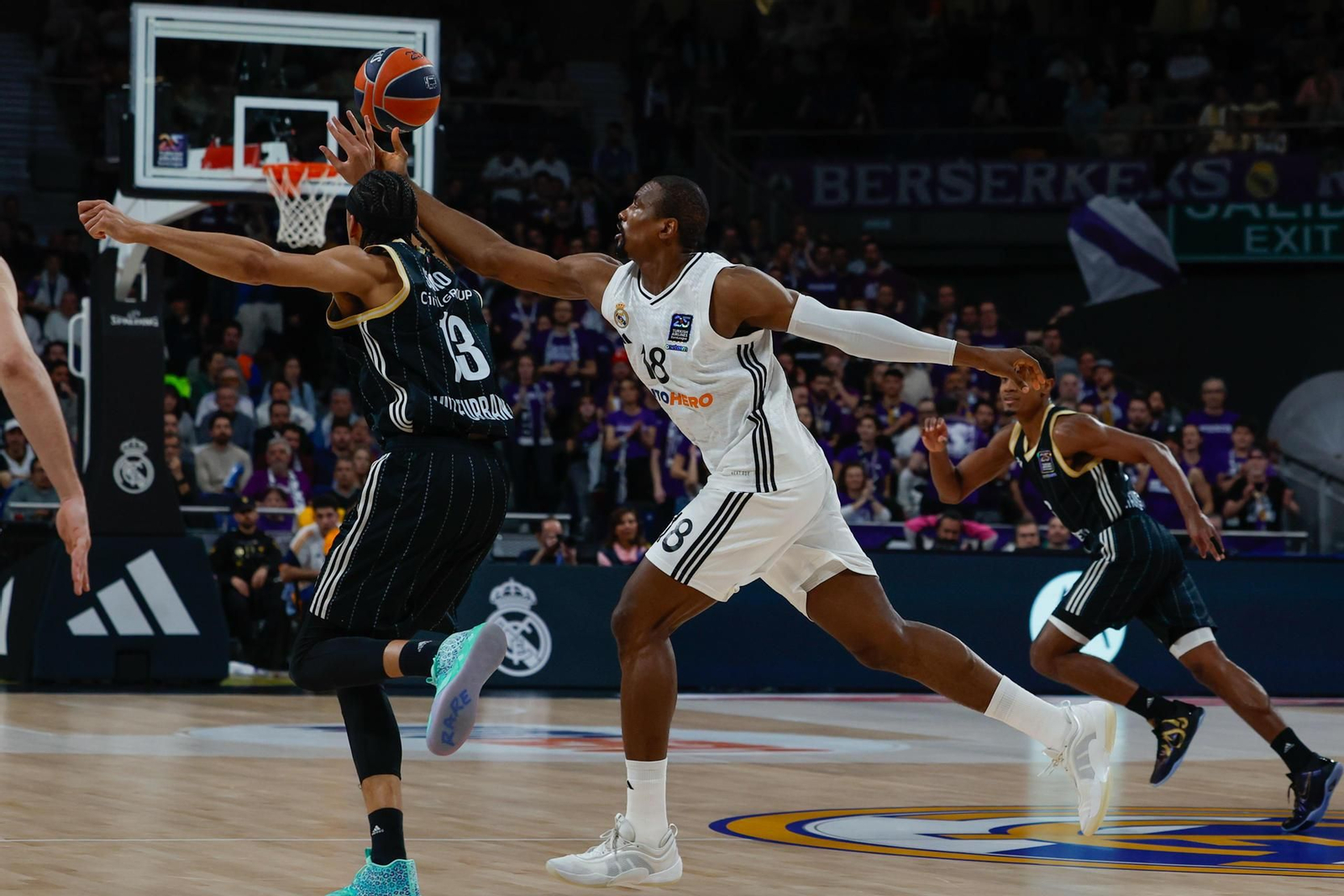 El Madrid cumple expediente en Euroliga antes de ir a Málaga