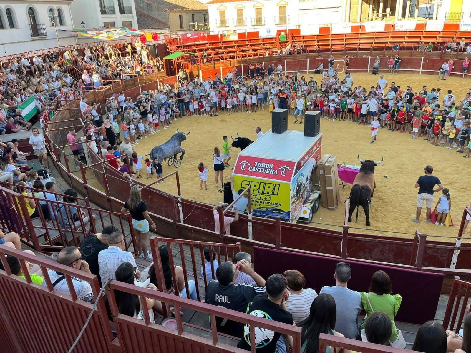 Gran ambiente en el encierro infantil de El Viso, en fotografías Gran ambiente en el encierro infantil de El Viso, en fotografías