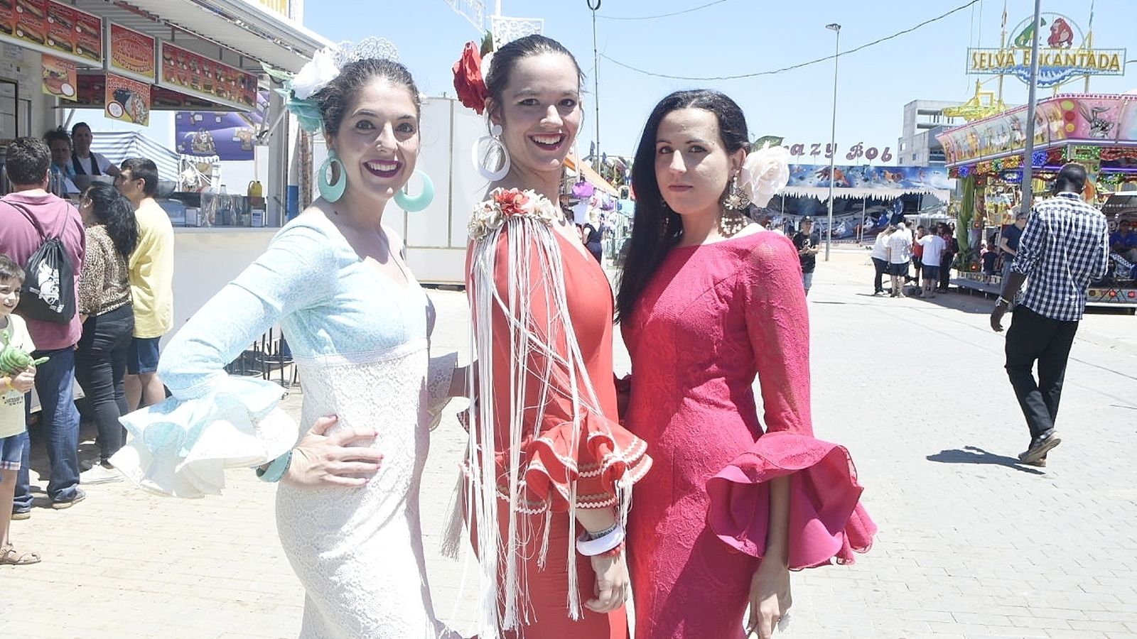 Cristina, Maripili y Cristina quedan juntas en la feria desde hace cinco años.