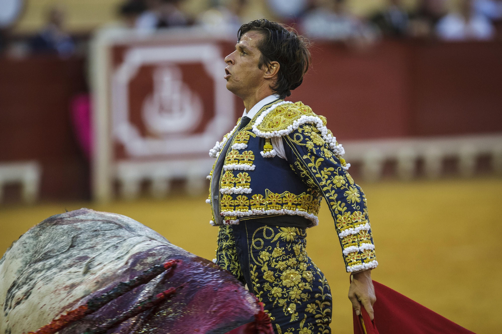Las imágenes de la tarde de toros del domingo en El Puerto