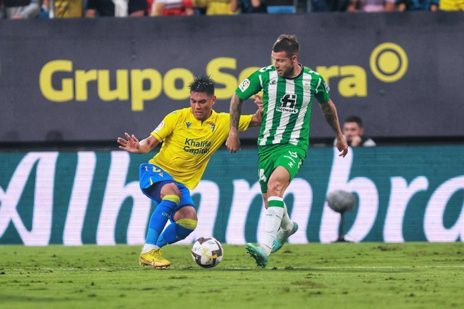 El partido del Cádiz C.F.-Real Betis, en imágenes