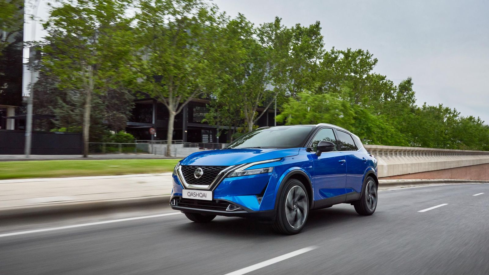 El exceso de llanta penaliza el confort en marcha del Qashqai cuando el firme no acompaña. Si lo hace, la pisada es magnífica.