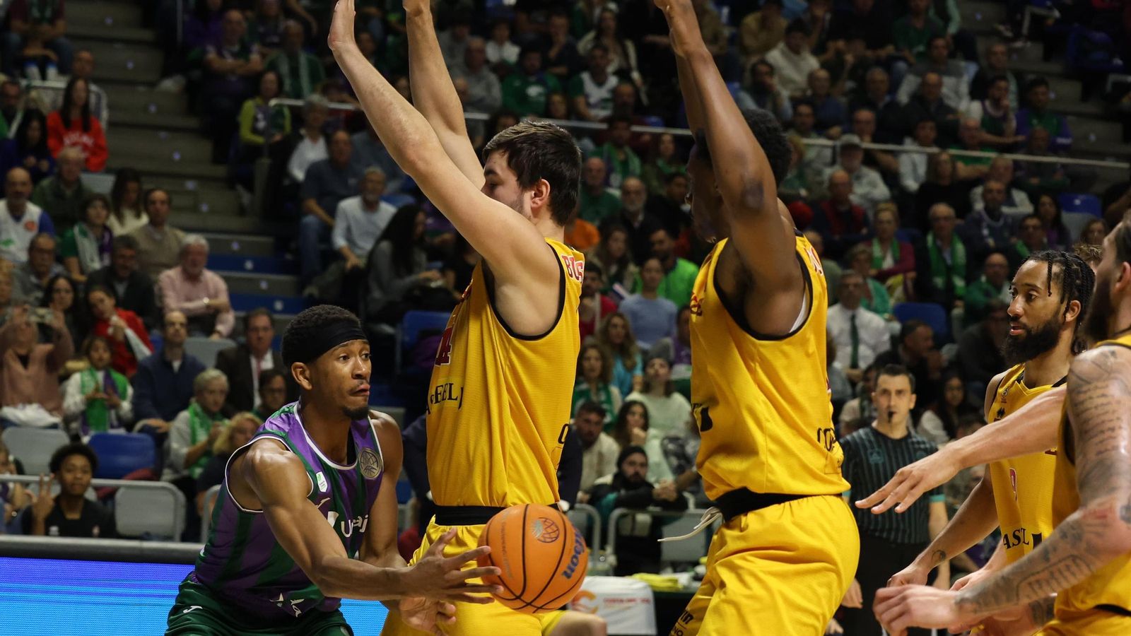 El Unicaja - Filou Oostende de BCL, en fotos