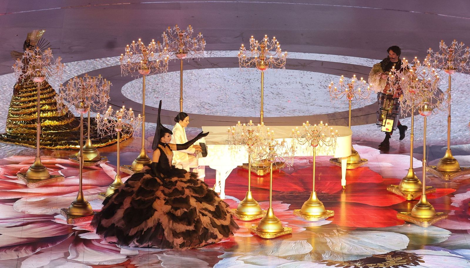 Las mejores fotos de los Juegos Olímpicos de invierno Milán Cortina d'Ampezzo 2026 | Ceremonia de clausura y jornada 17 y última