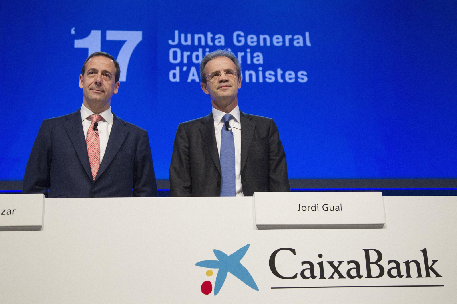Gonzalo Gortázar, consejero delegado, y Jordi Gual, presidente de Caixabank