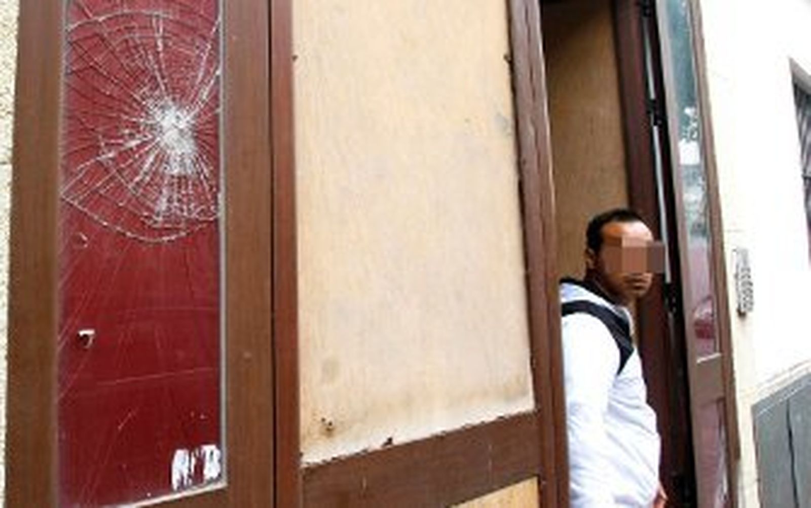 Estaban en calle Nueva y Moscatel