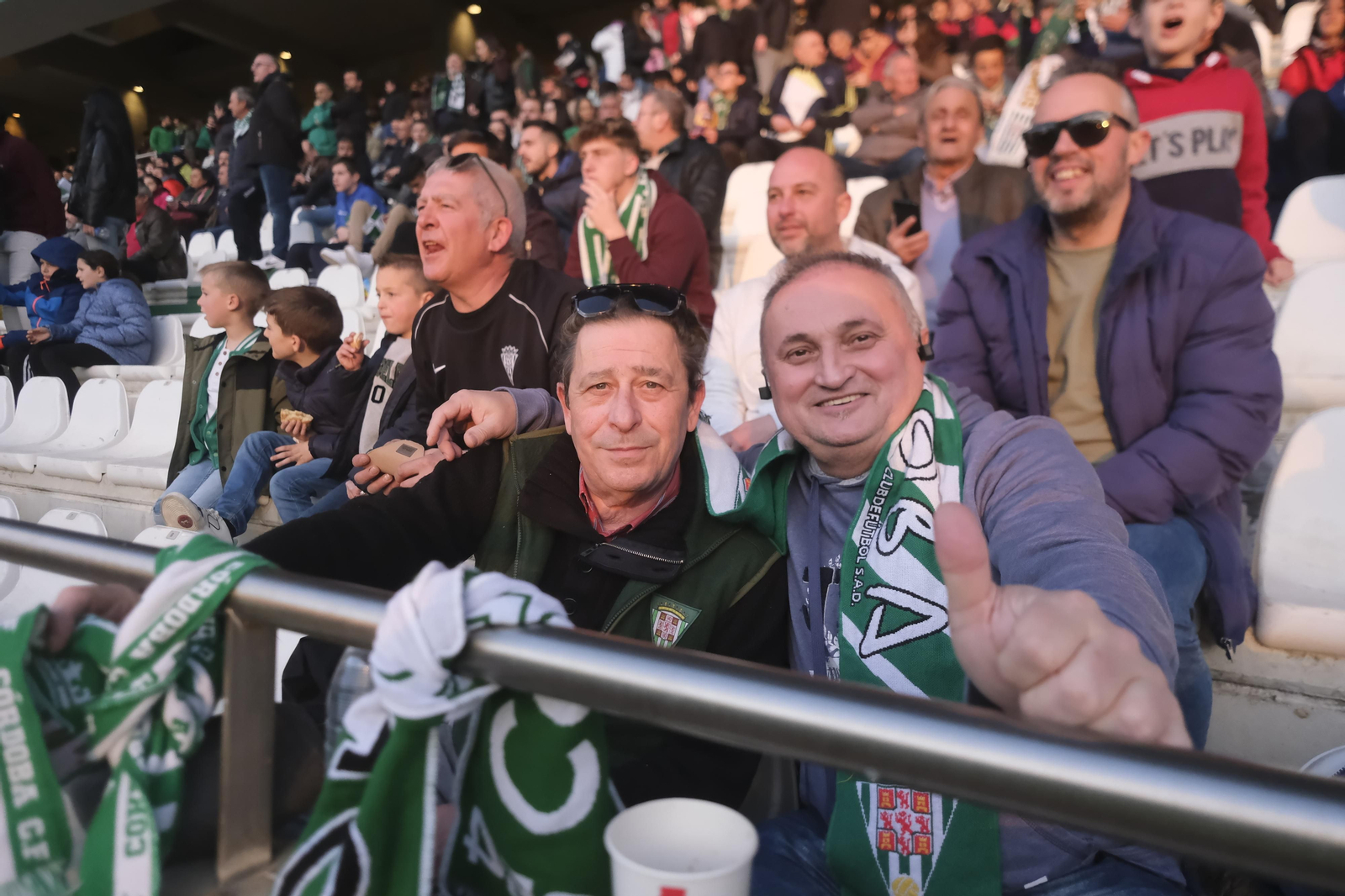 Córdoba CF - Real Madrid Castilla: Las fotos del ambiente en El Arcángel Córdoba CF - Real Madrid Castilla: Las fotos del ambiente en El Arcángel