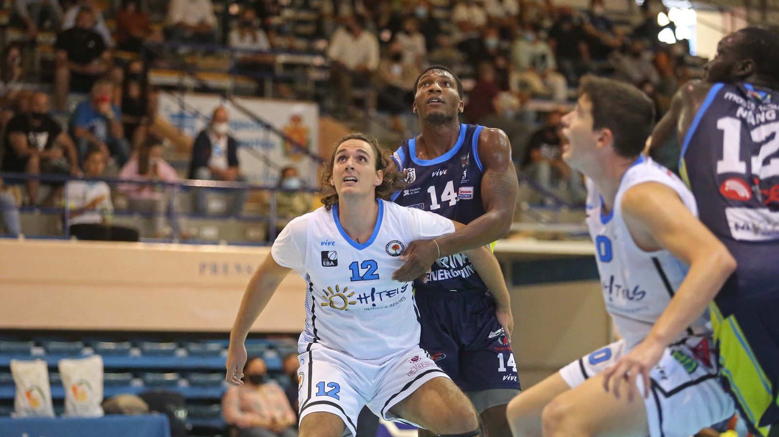 Las mejores fotos del UDEA - ULB de la Copa Diputación