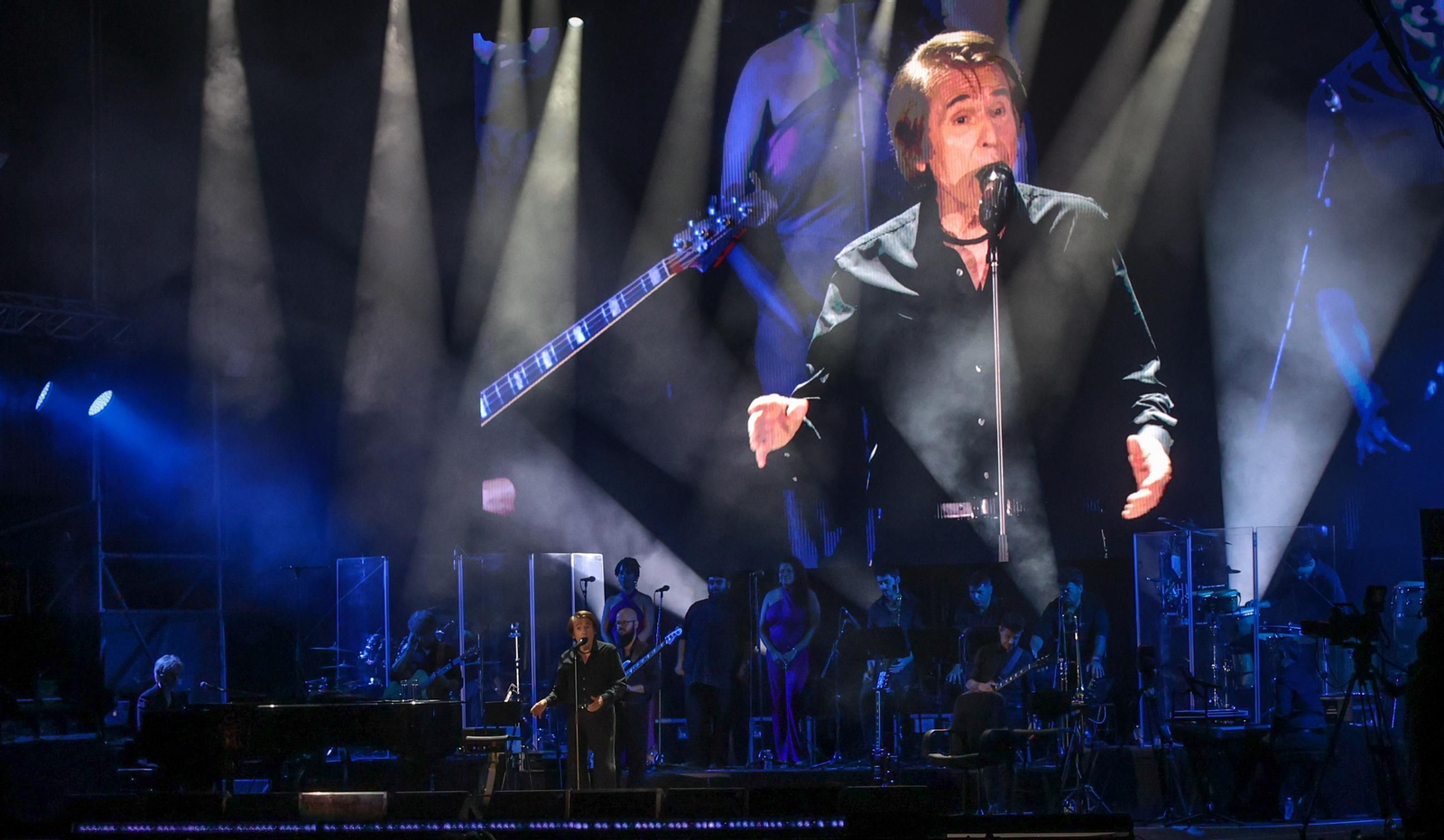 Imágenes del concierto de Raphael en el Tío Pepe Festival