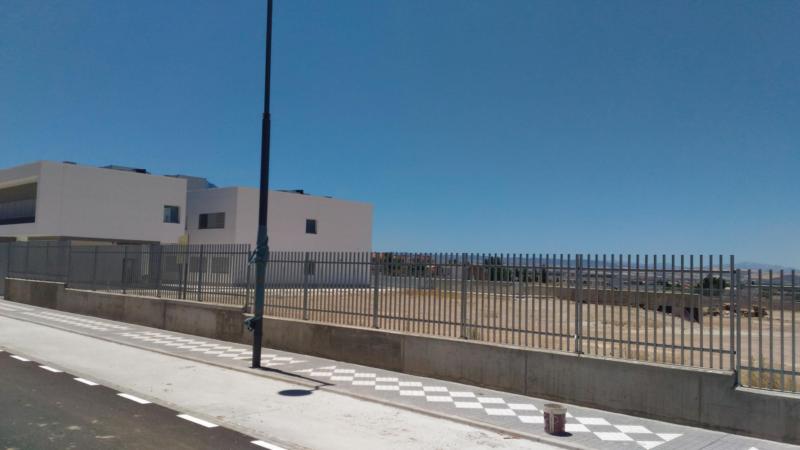 El centro contará con 500 puestos escolares.