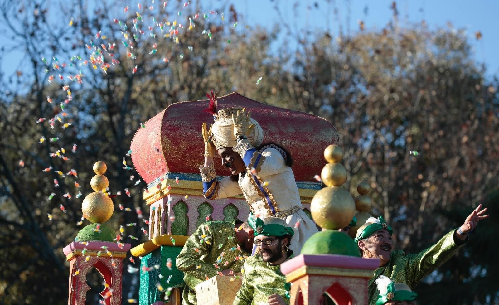 La Cabalgata de Reyes Magos de Sevilla, en imágenes