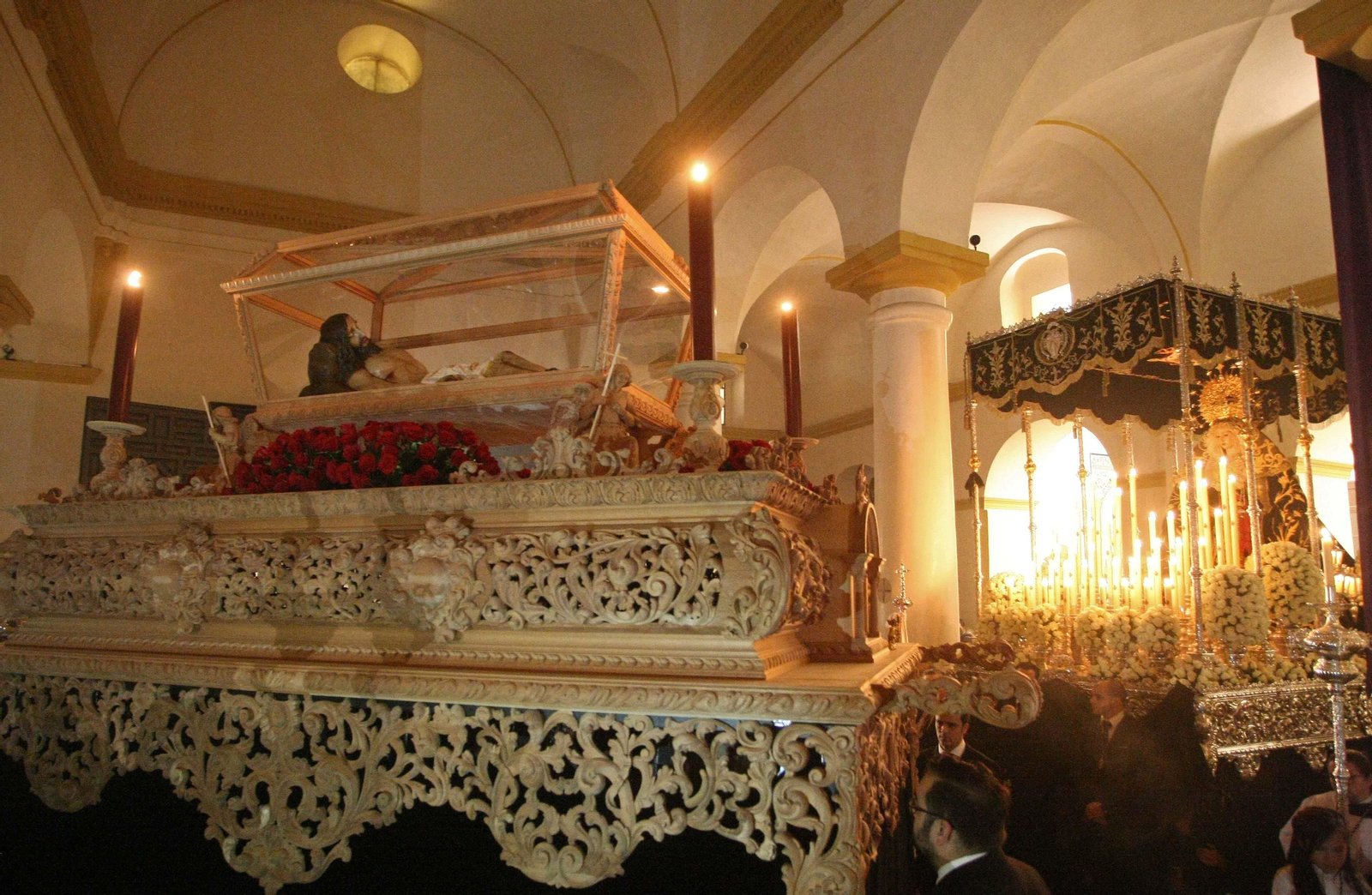 Las imágenes del Santo Entierro