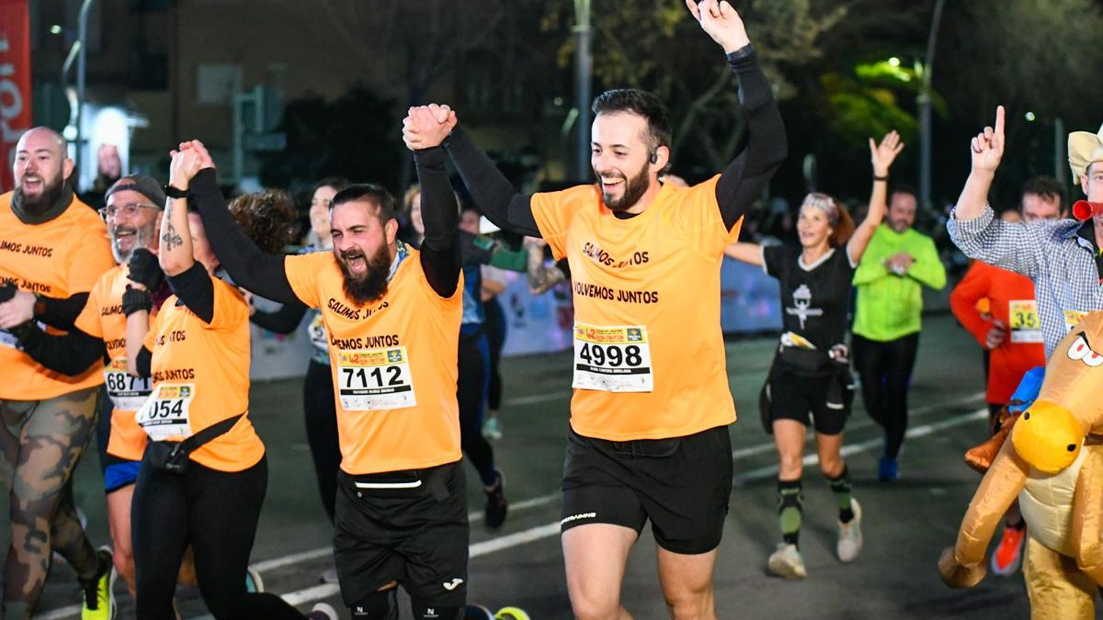 En imágenes: búscate en tu llegada a meta de la Carrera de San Antón 2025 (10)