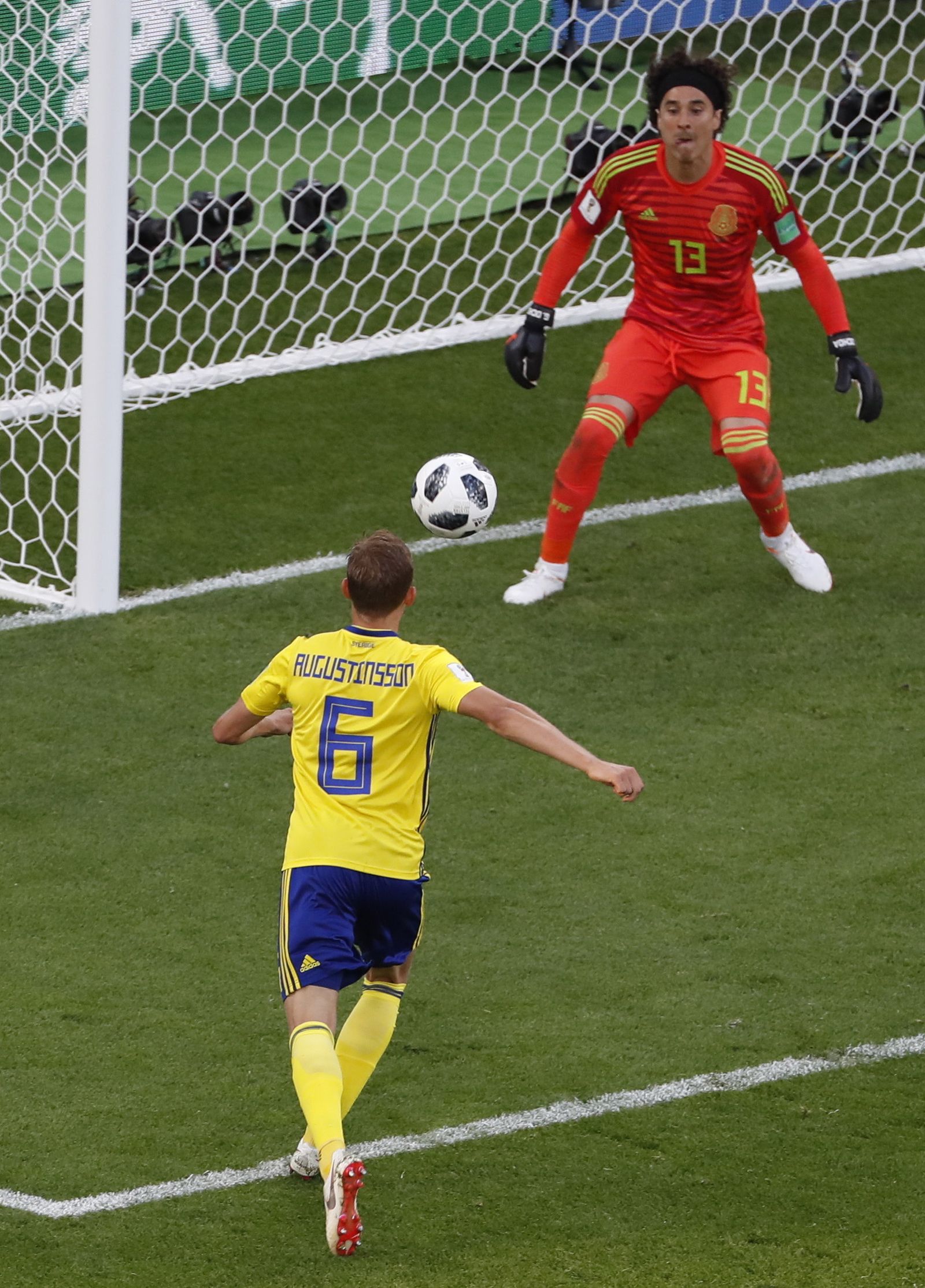 Las imágenes del México-Suecia