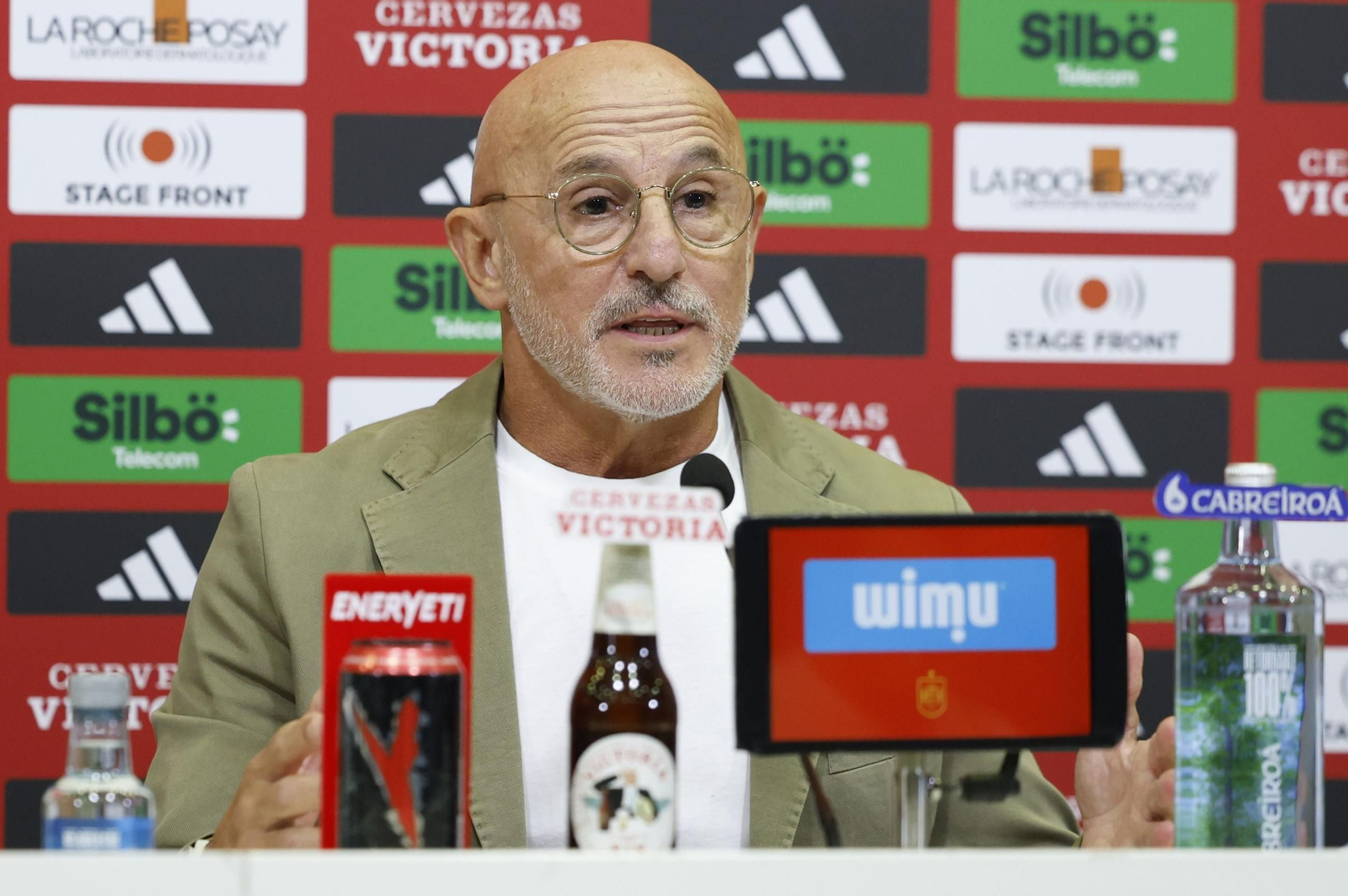 Rueda de prensa de Luis de la Fuente