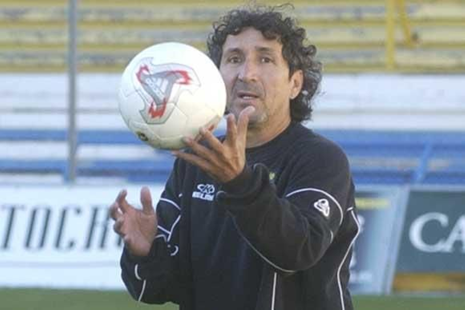 Mágico no estará en el partido del Centenario