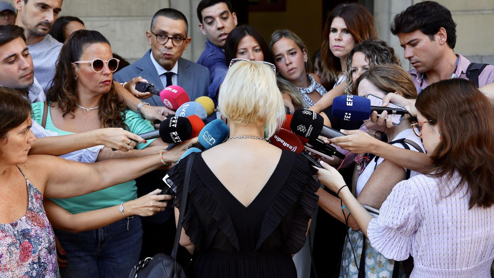 La ex pareja de Candy y denunciada por esta, en los juzgados.