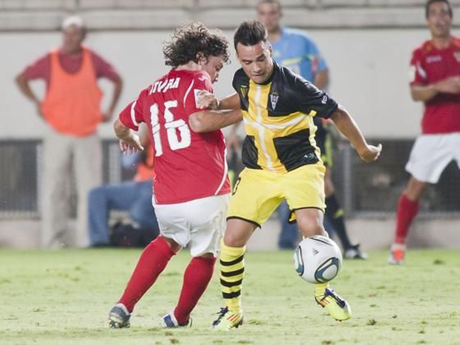 El cordoba vence por la mínima al Murcia y pasa a siguiente ronda de la Copa del Rey.

Foto: LOF