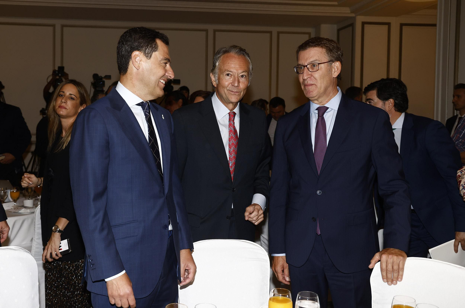Foro Joly con Juanma Moreno en Madrid, todas las imágenes