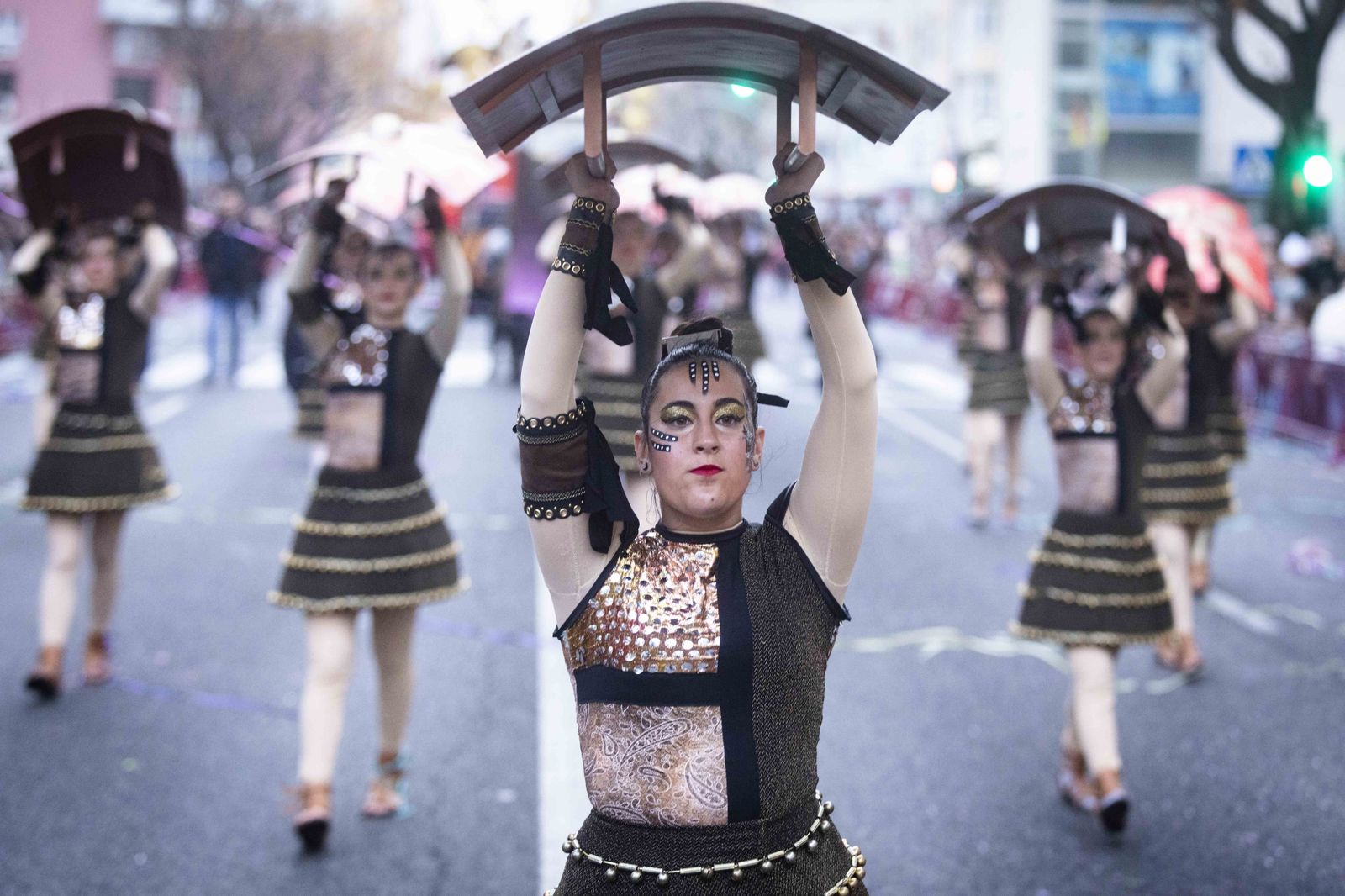 La Cabalgata Magna del Carnaval de Cádiz 2024, en imágenes
