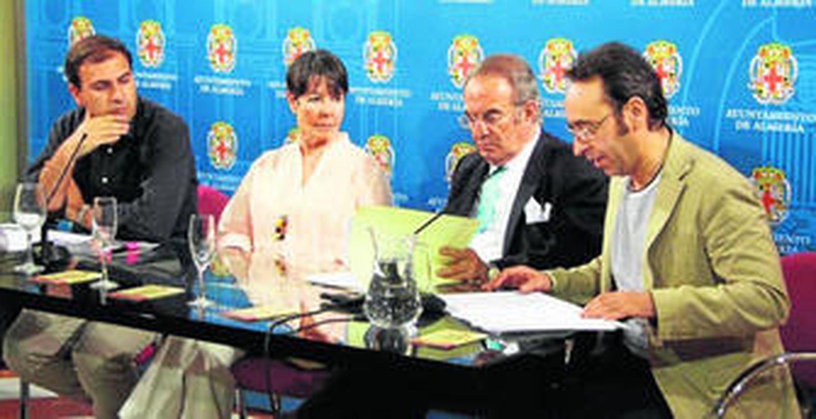 Pablo García-Pellicer, Carmen Pinteño, Fausto Romero-Miura y José Luis López Bretones, el lunes en el CAMA.