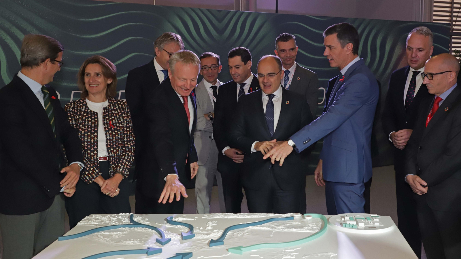 Fotos de la presentación del proyecto Valle andaluz de hidrógeno verde de Cepsa