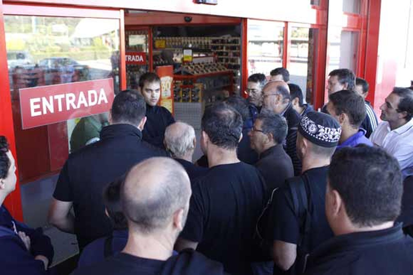 La protesta sindical no paralizó la Comarca, aunque sí tuvo incidencia en la gran industria y el puerto

Foto: Vanessa Perez