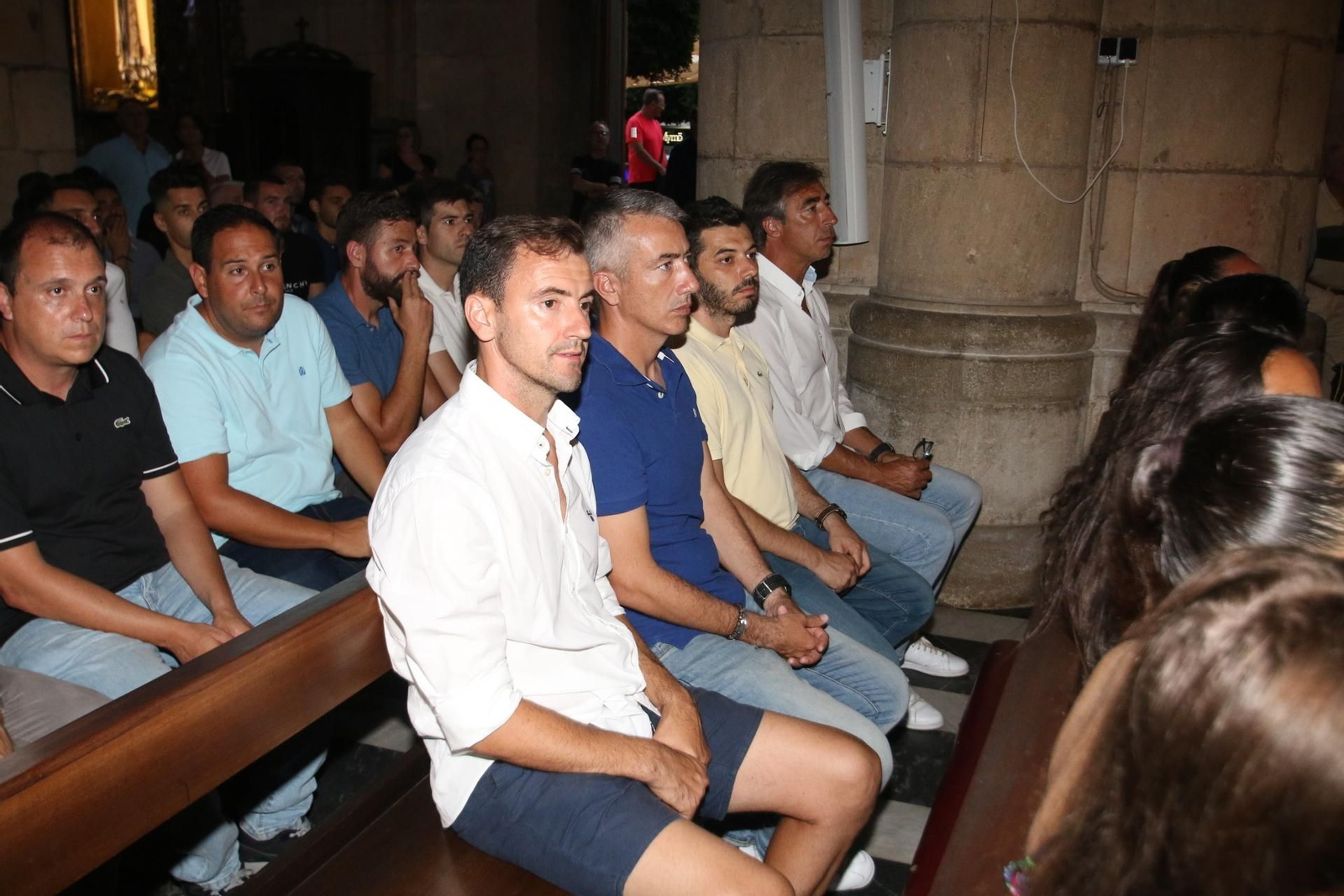 Fotogalería de la ofrenda floral de la UDA a la Virgen del Mar