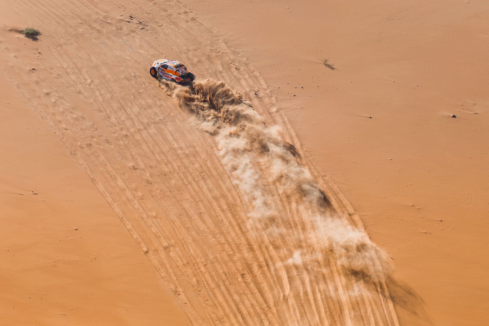 Las mejores fotos del Dakar por las dunas