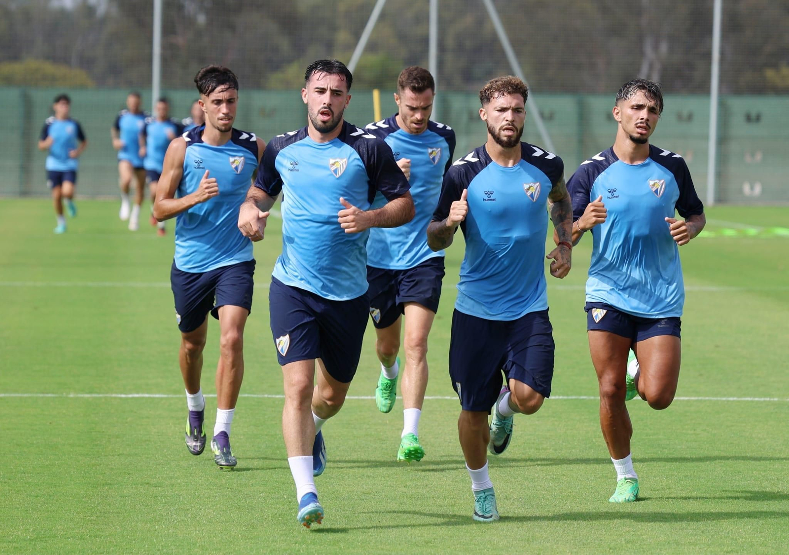 El primer entrenamiento de la semana del Málaga CF, en fotos