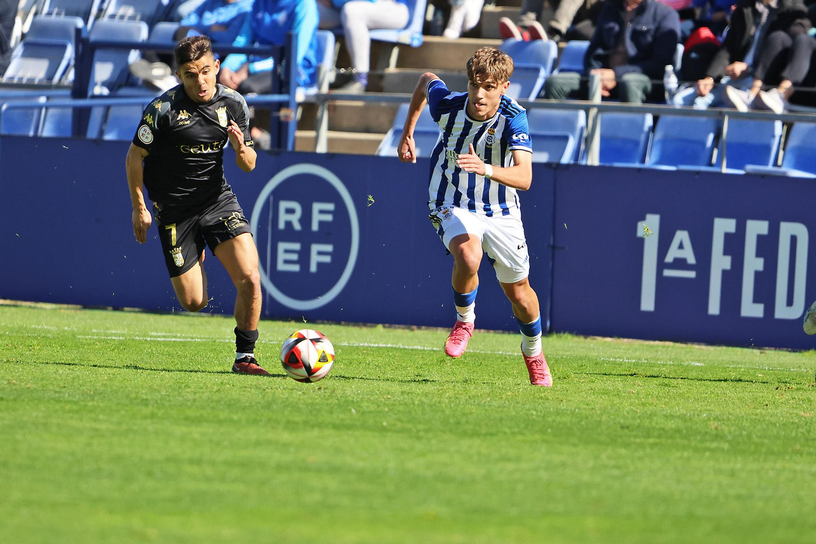 Imágenes del encuentro entre el Recreativo de Huelva y la AD Ceuta FC