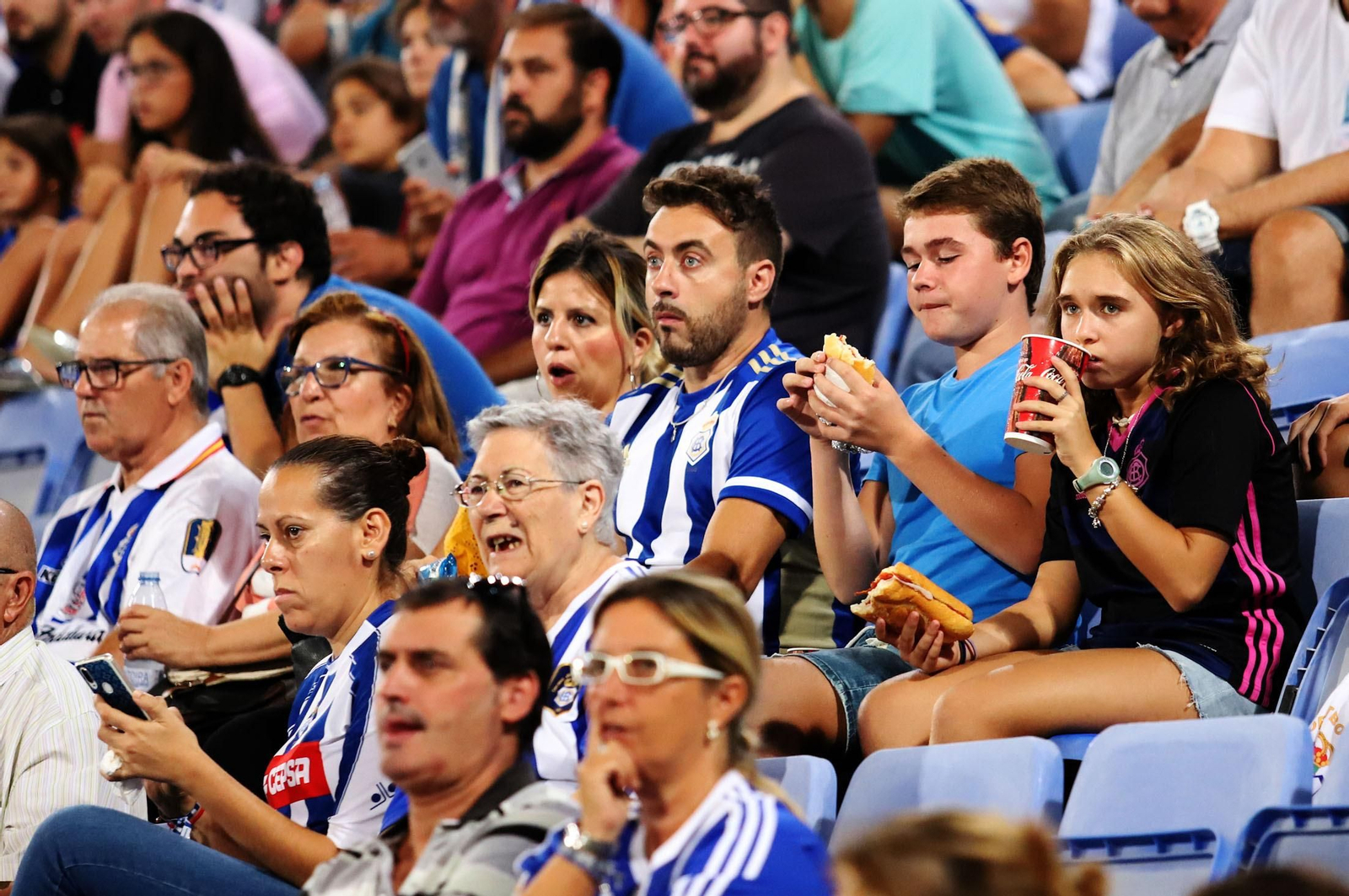 Imágenes del mejor ambiente del Recreativo de Huelva-Osasuna