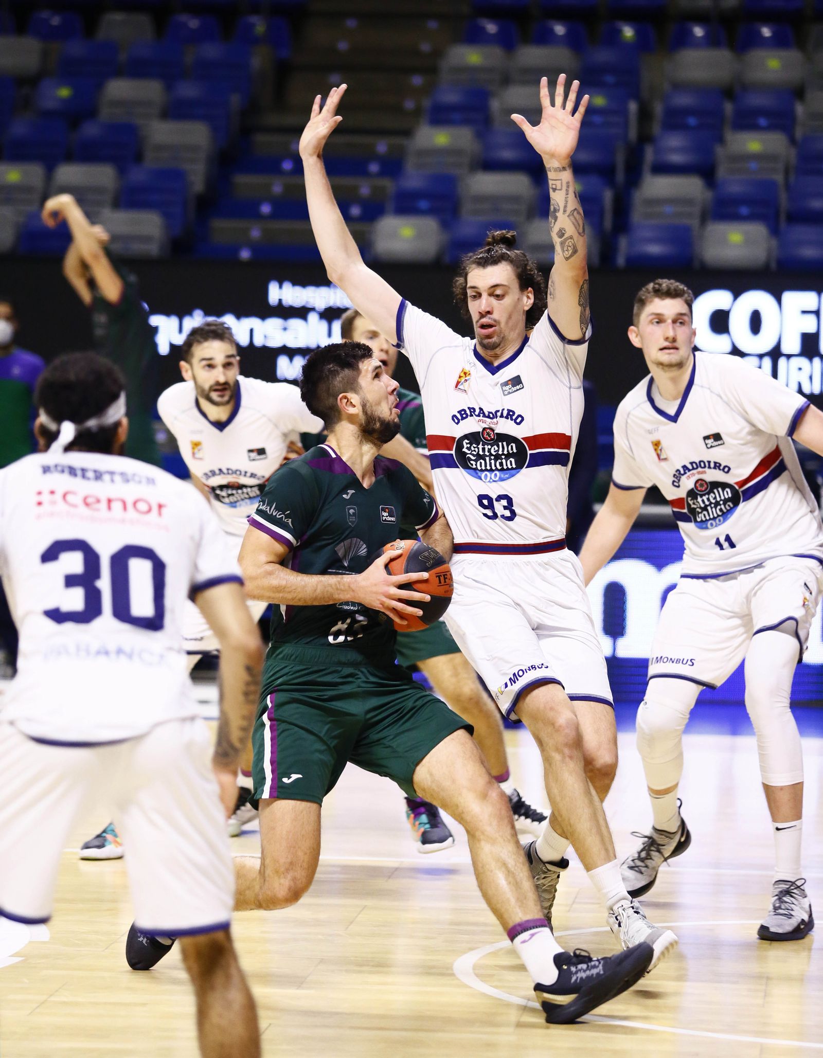 El Unicaja-Obradoiro, en fotos