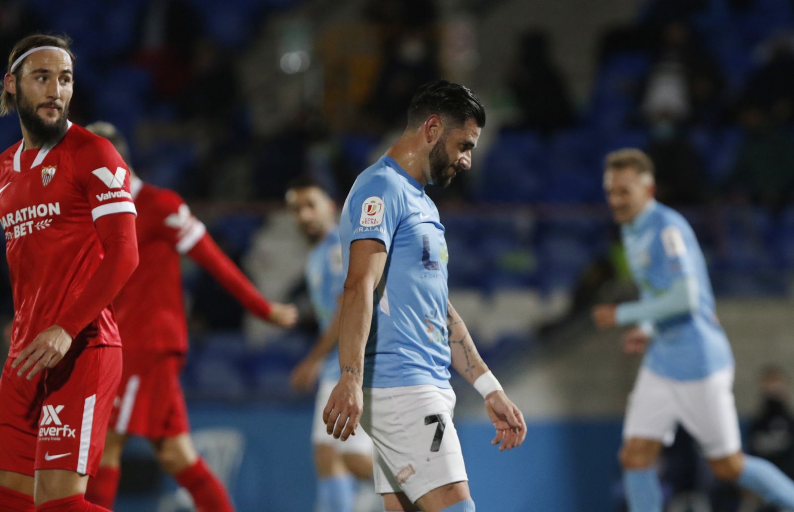 Las imágenes de la histórica visita del Sevilla FC al Ciudad de Lucena