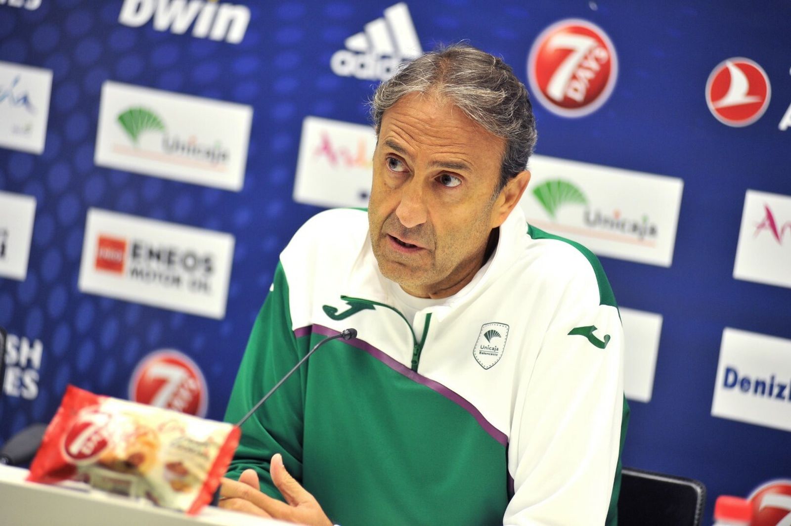 Luis Casimiro, en la sala de prensa del Carpena.