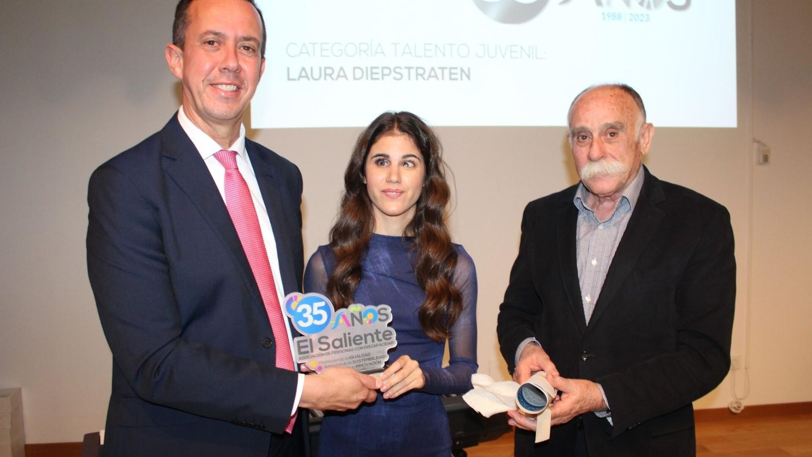 Distinción a Laura Diepstraten