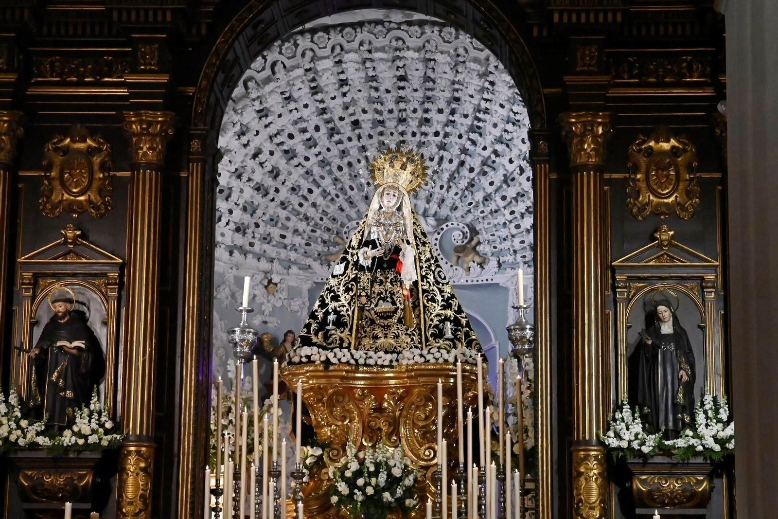 La celebración del Viernes de Dolores en Córdoba, en imágenes