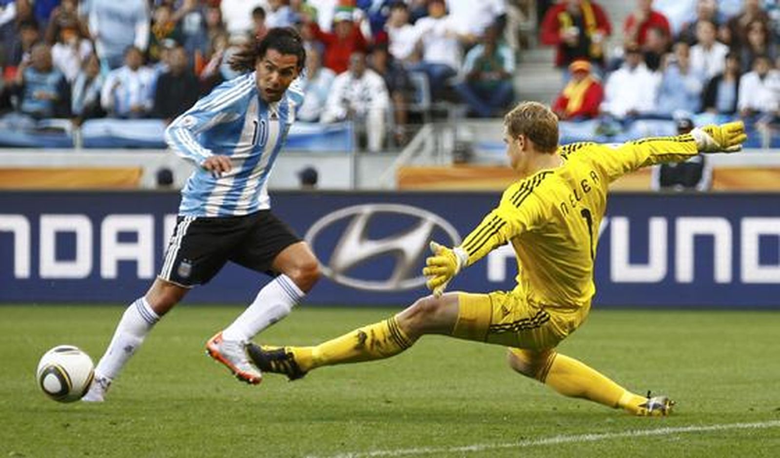 Alemania pone en evidencia a Argetina y obtiene el pase a semifinales. / Reuters