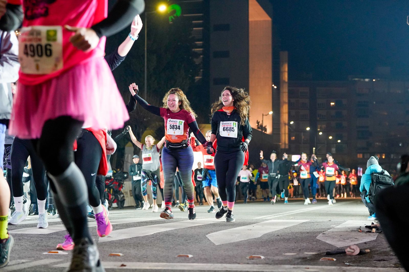 En imágenes: búscate en tu llegada a meta de la Carrera de San Antón 2026 (3)