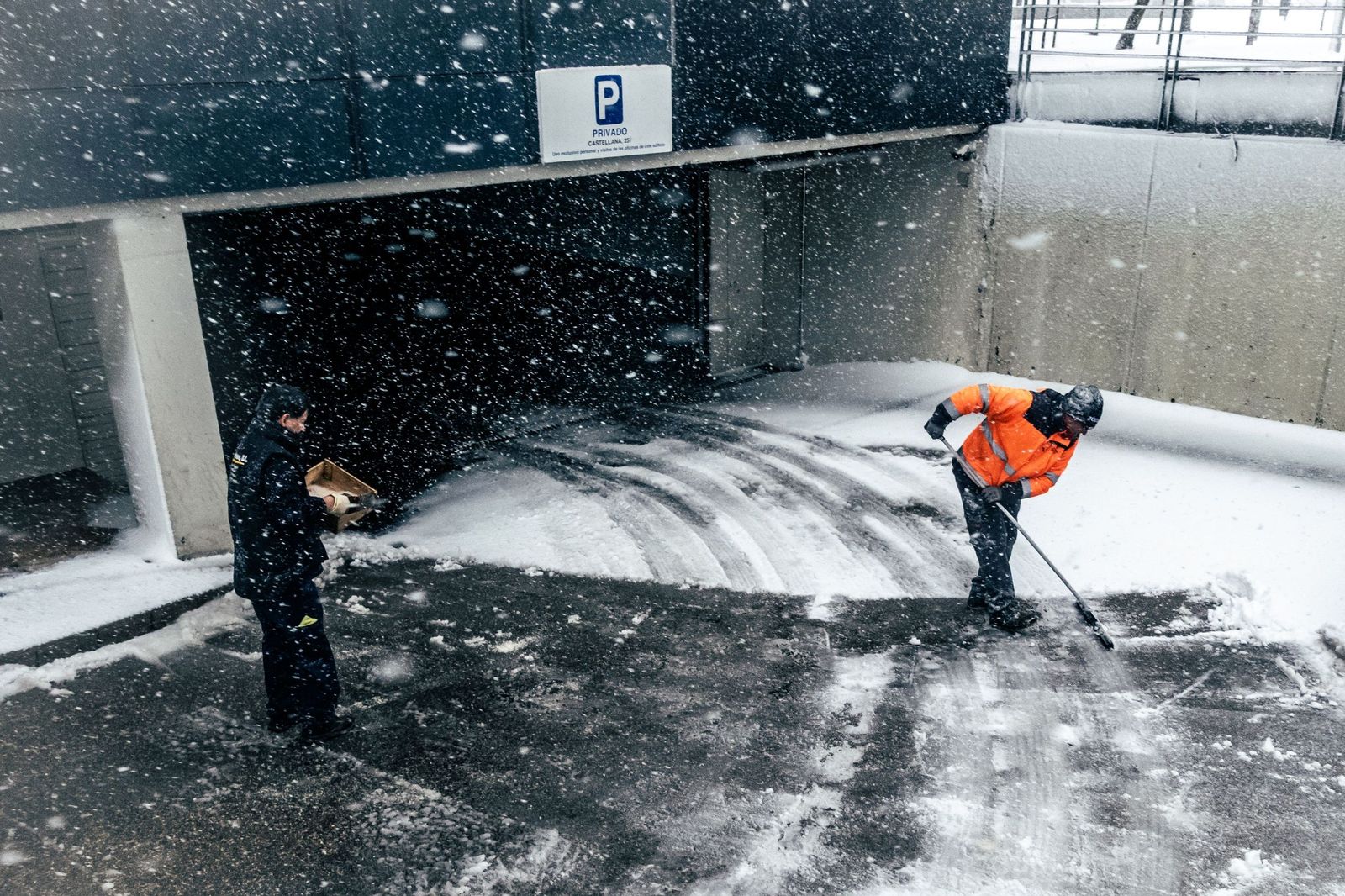 Imágenes de la nevada que ha dejado la borrasca Kristin en Madrid capital
