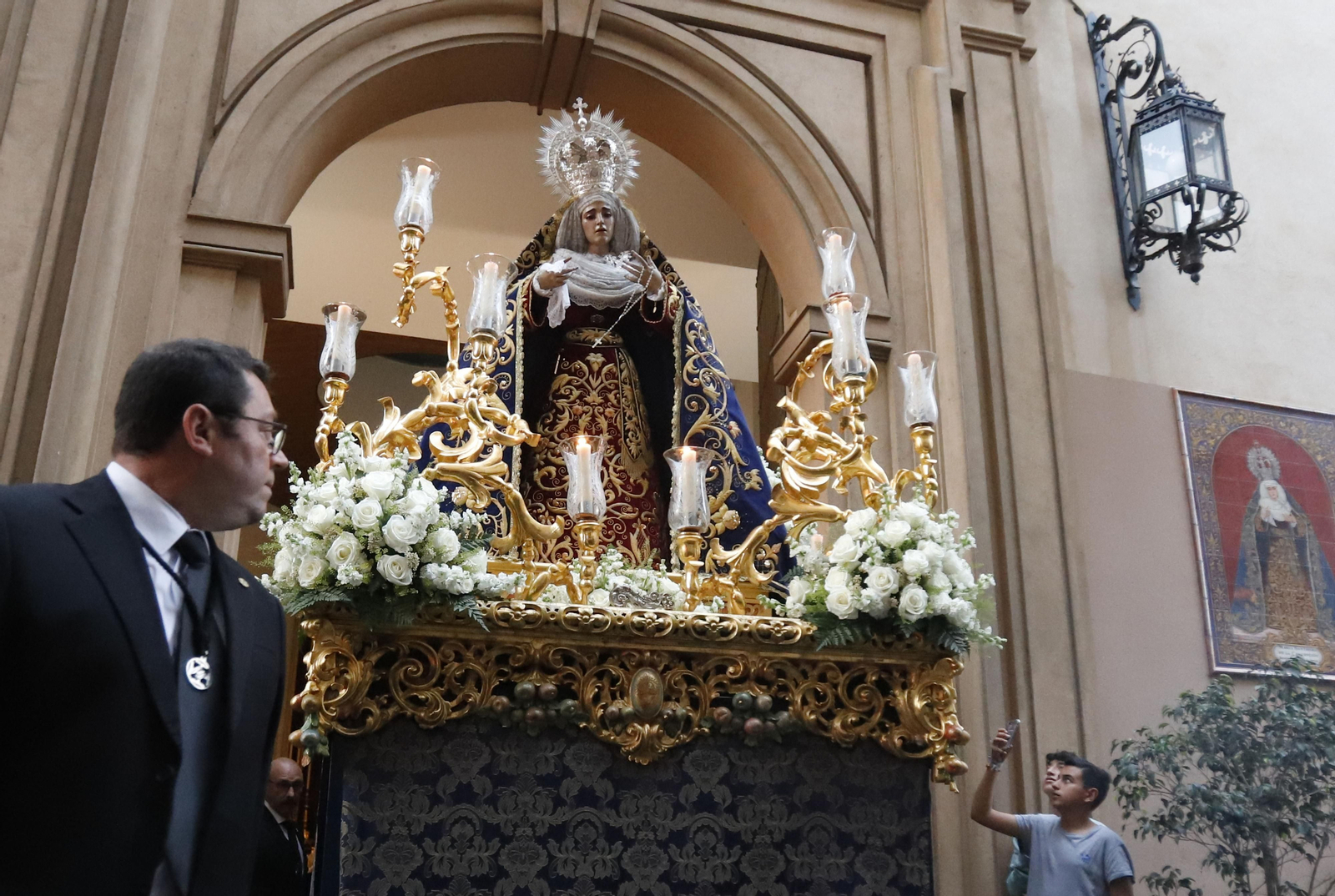 Imágenes del traslado de María Santísima de la Concepción a la Iglesia Conventual de Santa María de Gracia