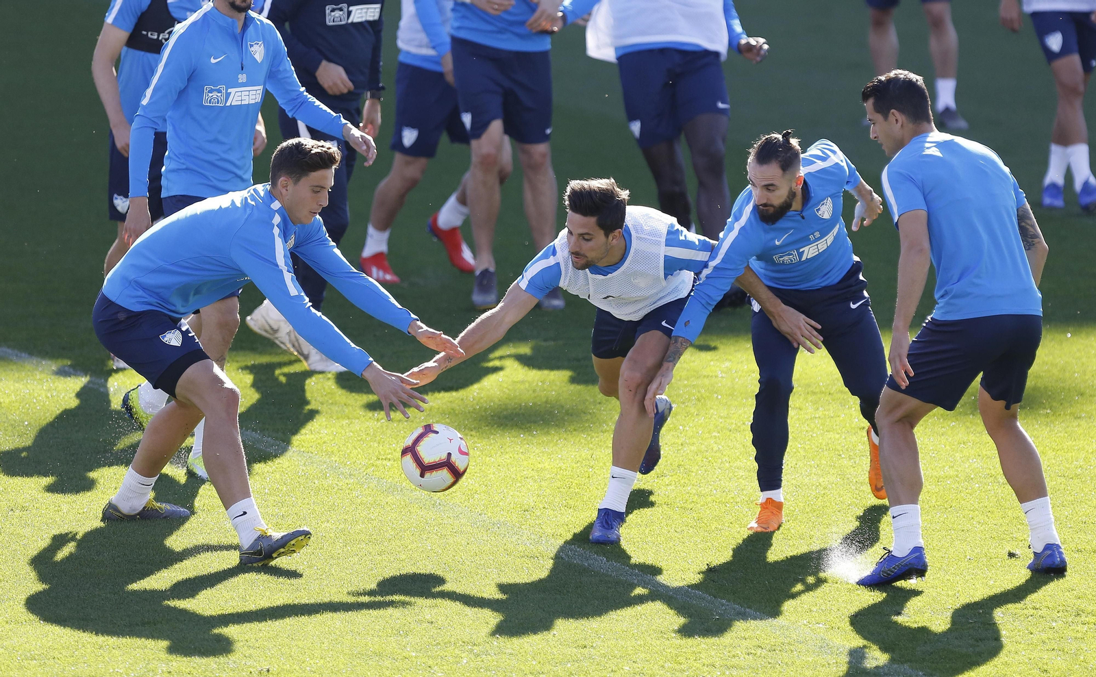 Pau, Adrián, Cifu y Luis Hernández, en un entrenamiento.