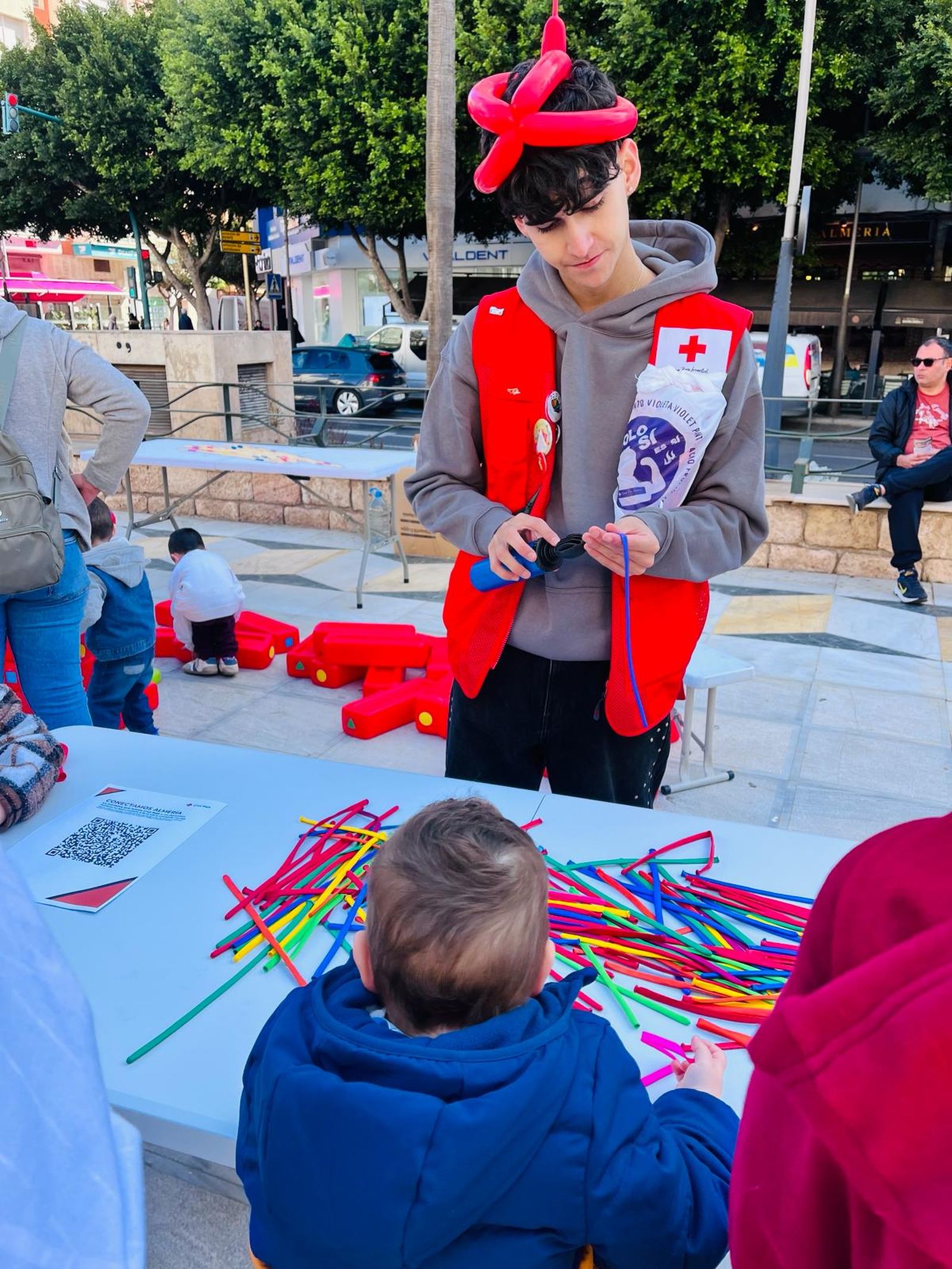El Día Infantil de Cruz Roja en Almería, en imágenes