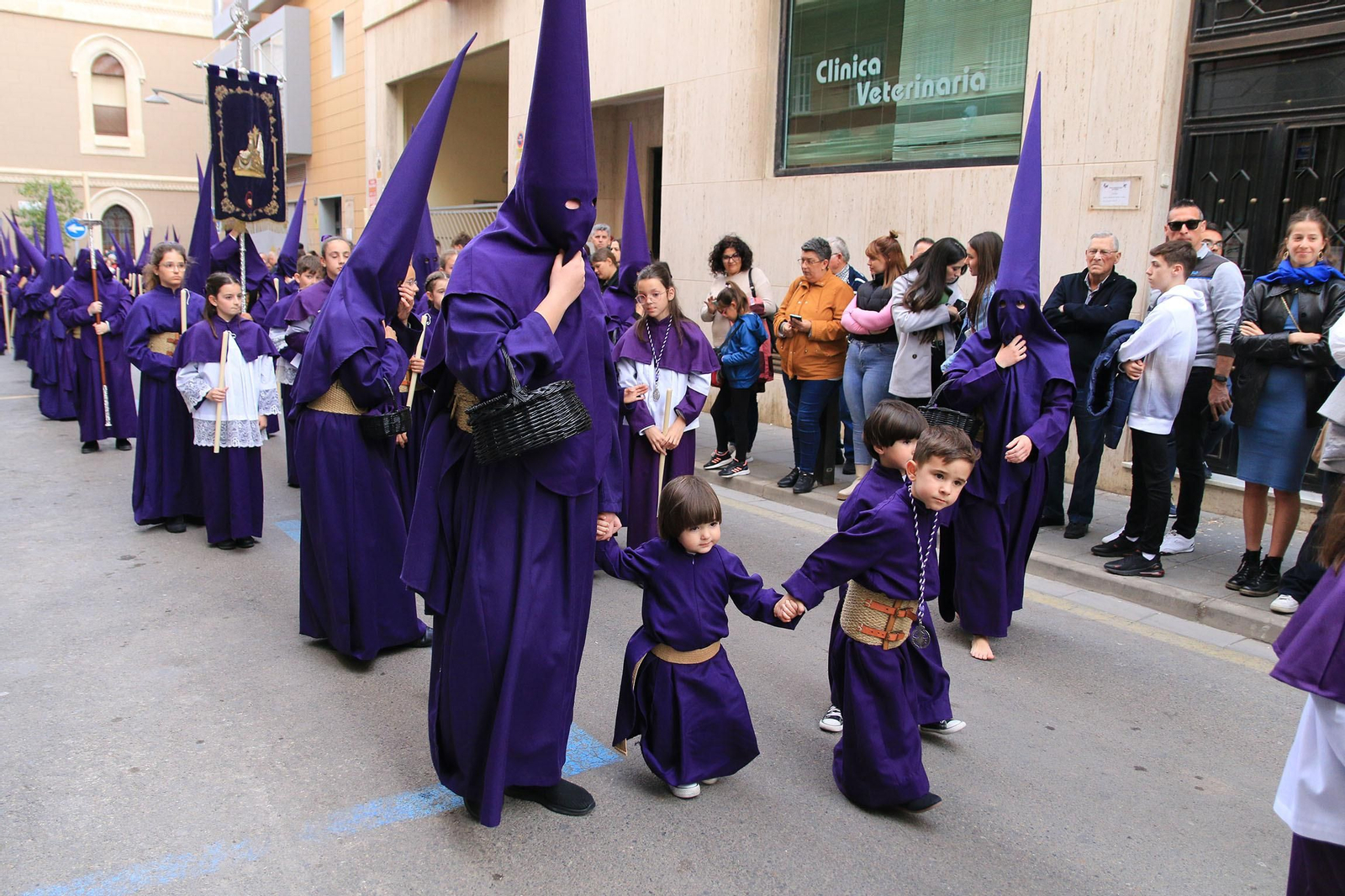 La procesión de Las Angustias, en imágenes
