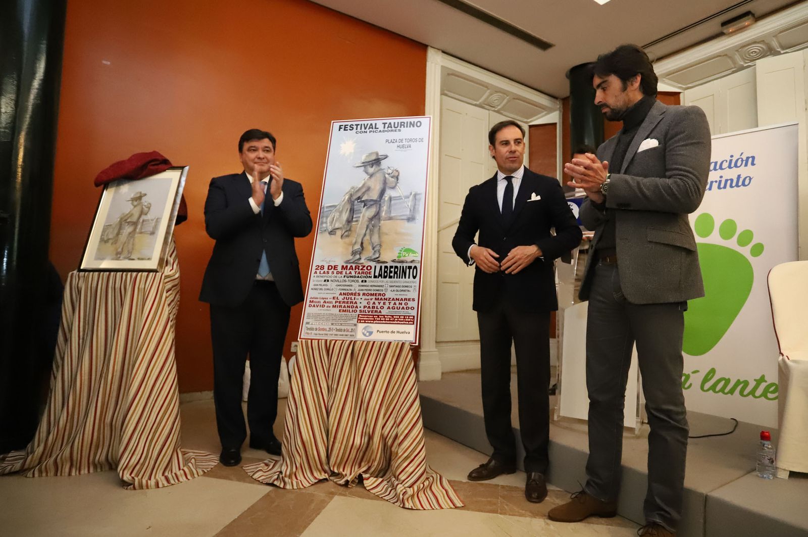 Un momento de la presentación del cartel del festival taurino del próximo día 28.