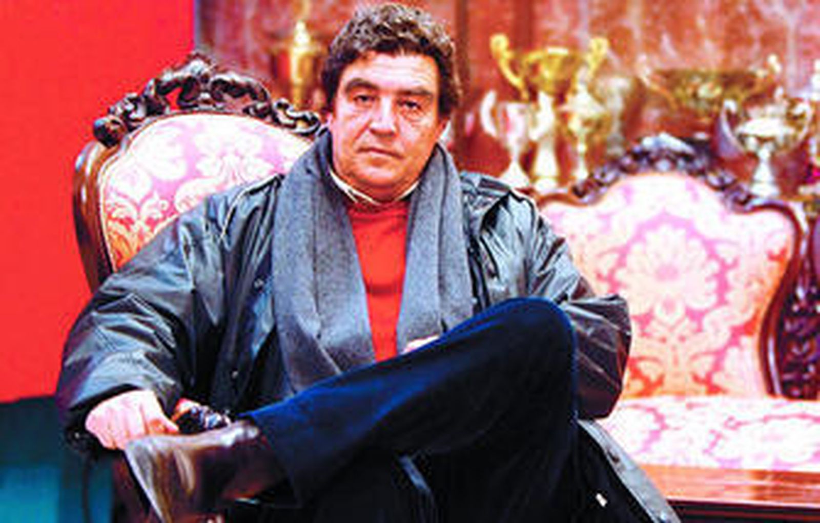 "Si un niño mete los dedos en el enchufe hay que darle un cachete"