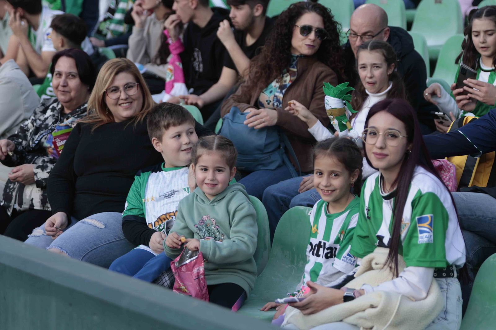 Búscate en las gradas del Villamarín