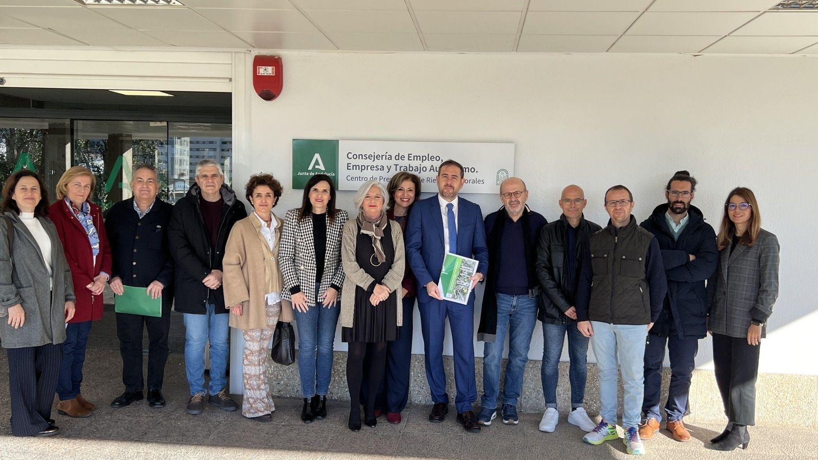 Presentación de la campaña para evitar accidentes durante la recogida de la aceituna.