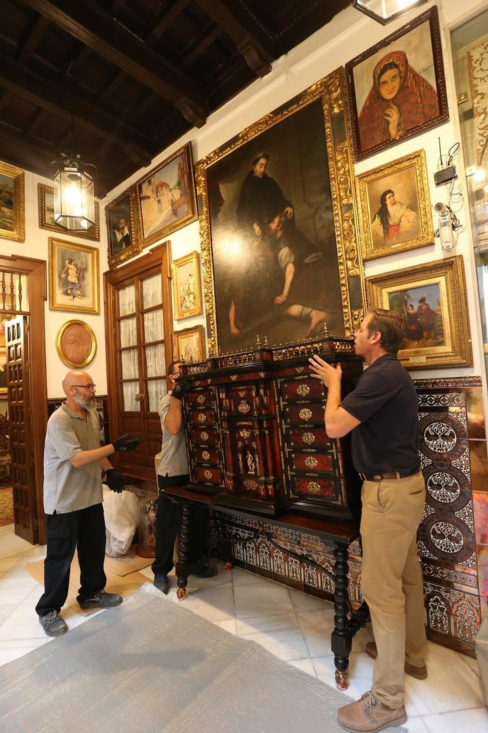 Traslado de la colección Bellver a la Casa Fabiola